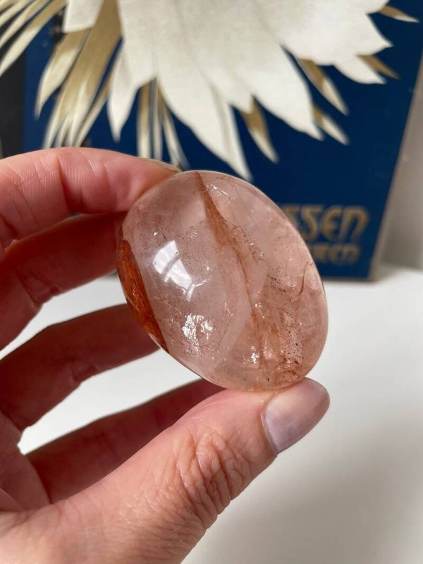 Hematoïde kwarts ( Red Healer ) Handsteen - Nr 01