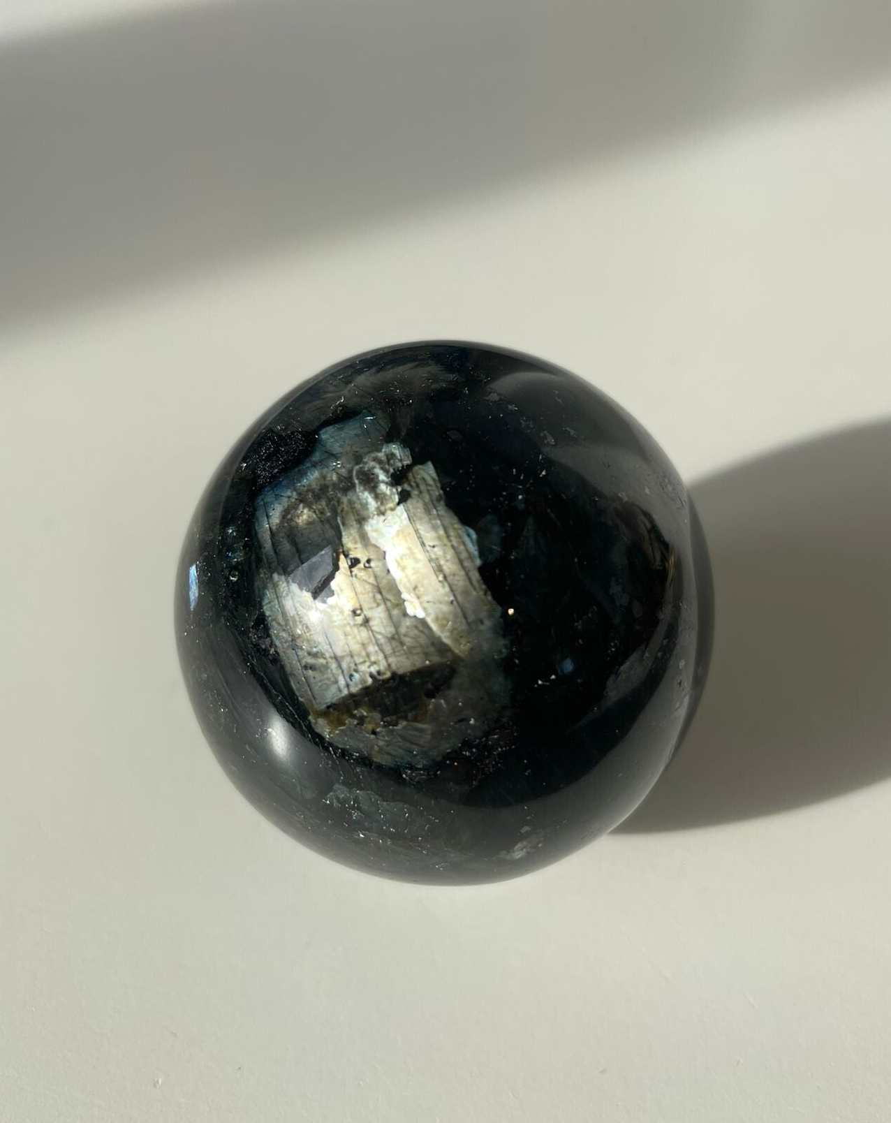 Larvikiet Sphere - Nr 01