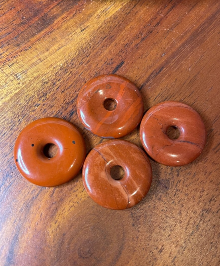 Rode Jaspis Donuthanger S