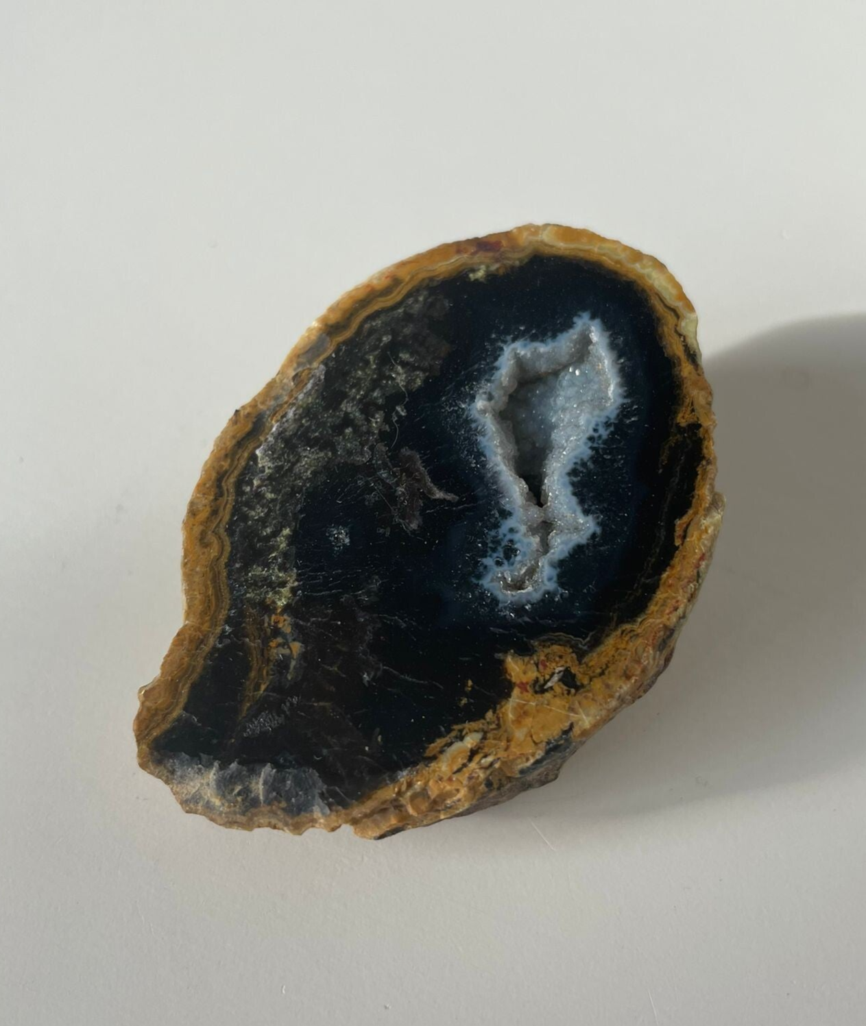Vulkanisch Agaat Geode - Nr 03