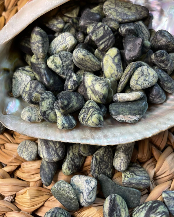 Serpentijn Trommelsteentjes XS (zakje 25 gram)