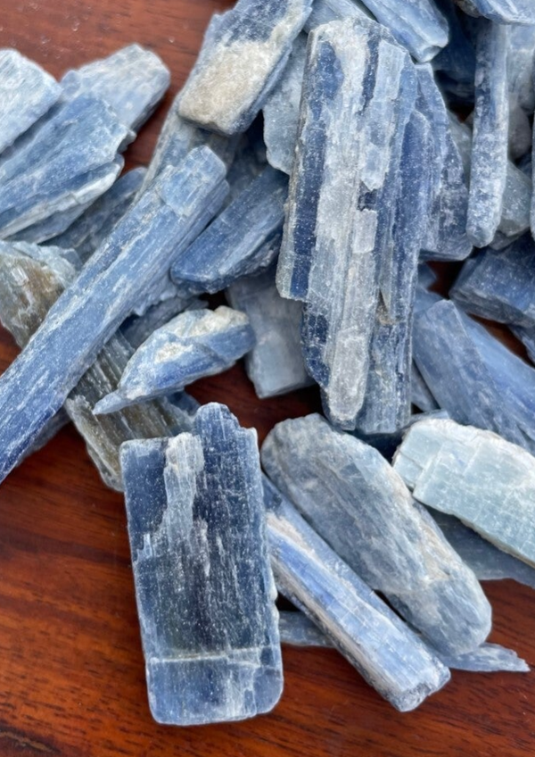 Kyaniet Blauw ruw 10 gram