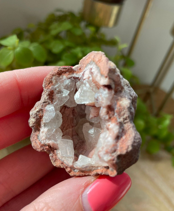 Roze Amethist Geode - Nr 04