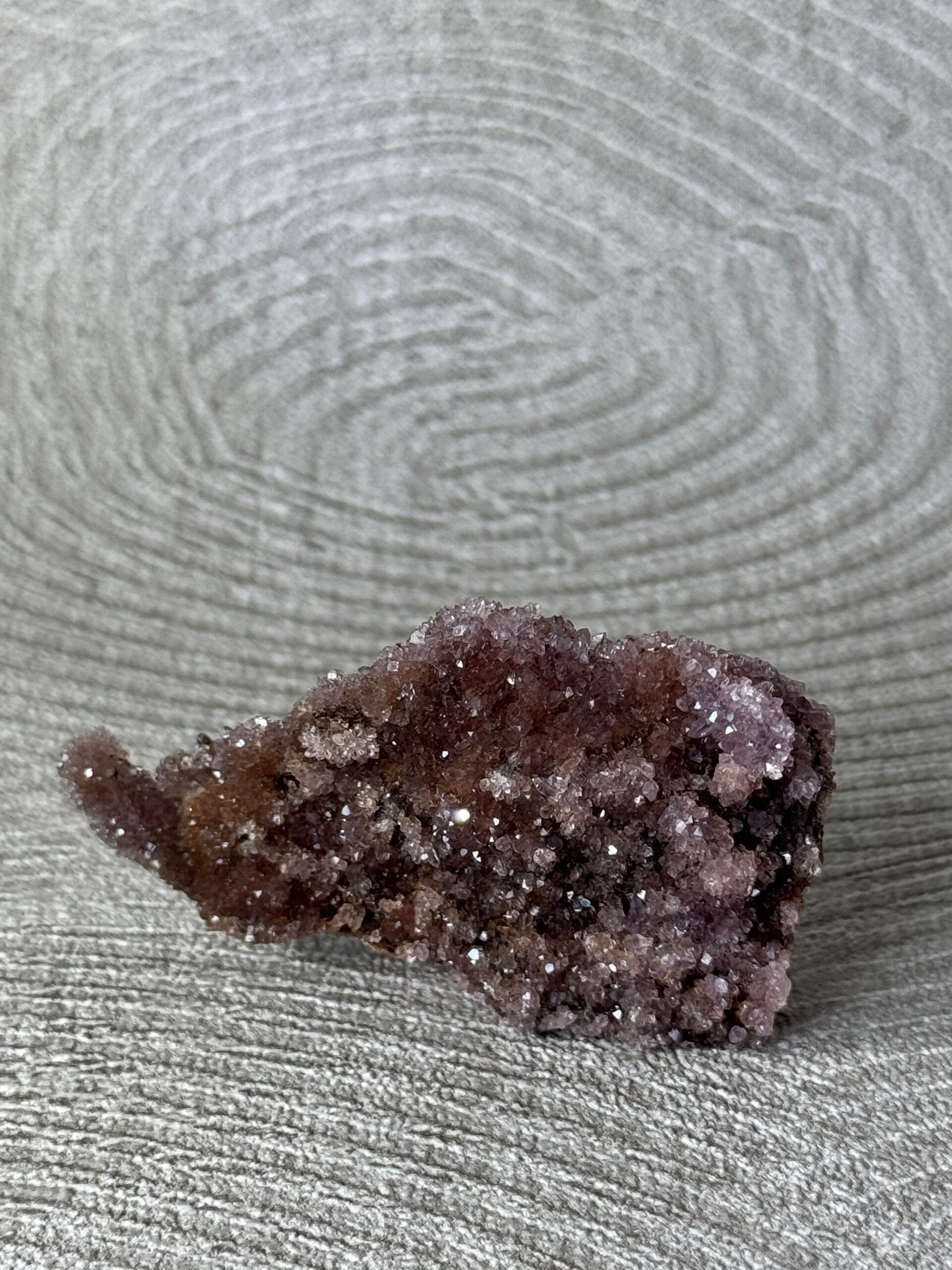 Amethist Cluster ( Olifantje ) - Nr 16