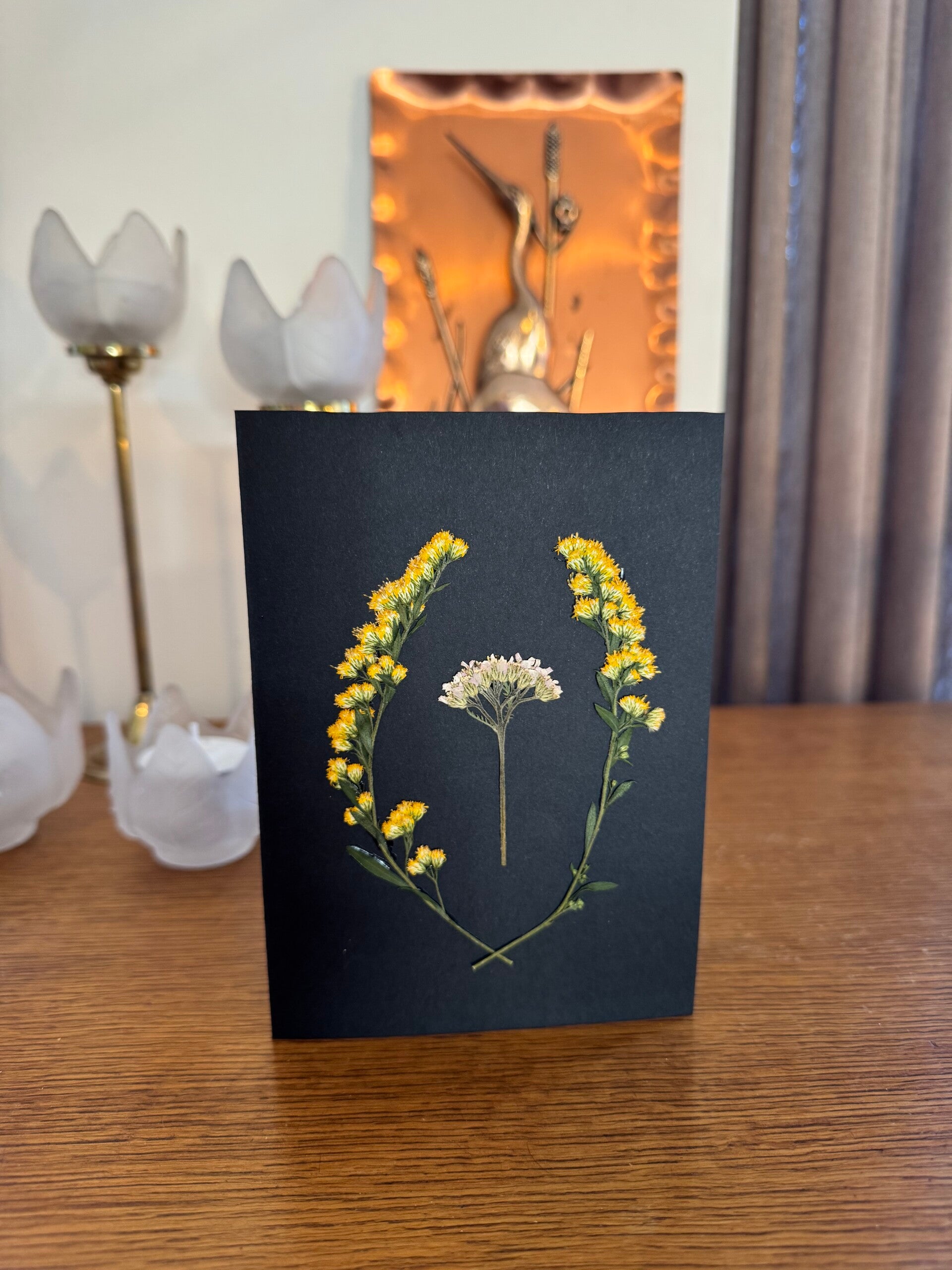 Handgemaakte kaart met Droogbloemen - Nr 04