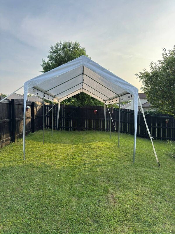 Party Tent 10x20