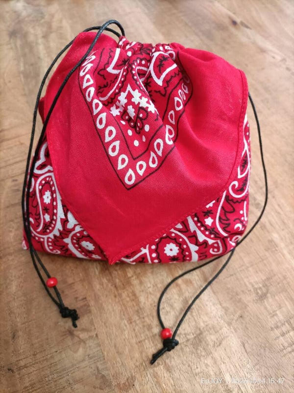 Batik buideltasje