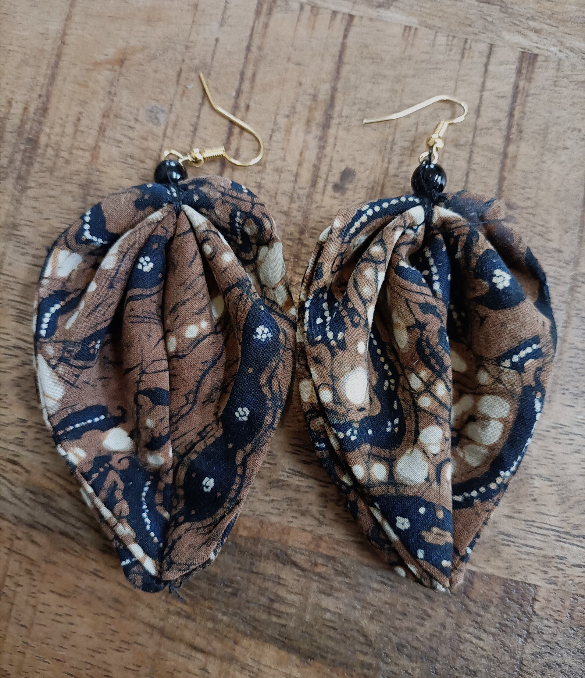 Batik oorbellen