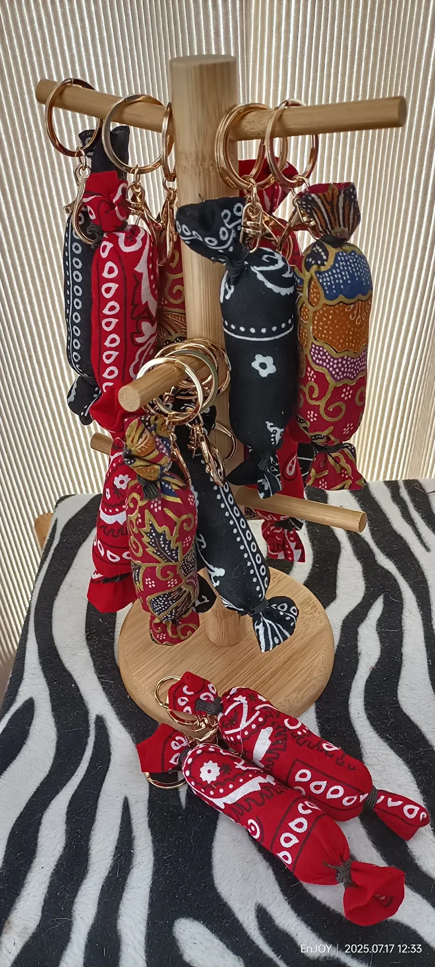 Batik Bantal Guling sleutelhanger