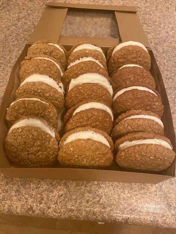 Oatmeal Cream Cookies