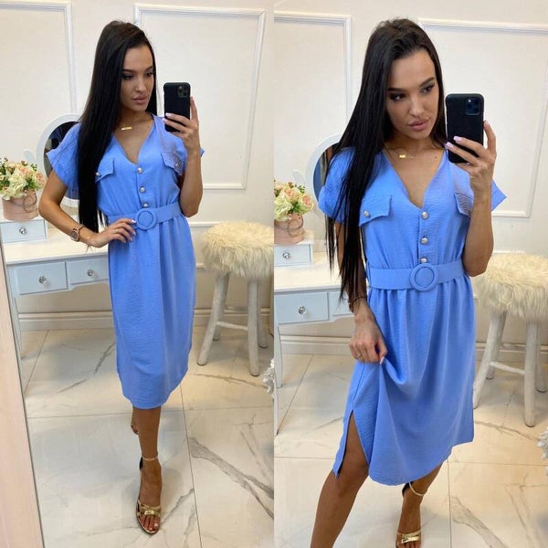 Pretty dress with belt