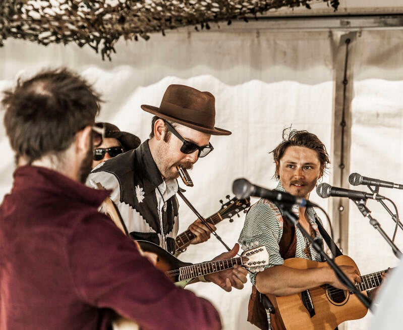 The Hot Sprockets uit Dublin. Locatie: Mama's Pride 8-05-2016  