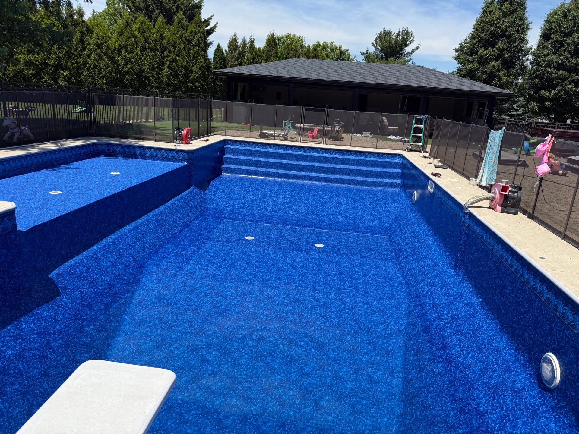 Liner replacement by Rainbow Pools on an existing pool