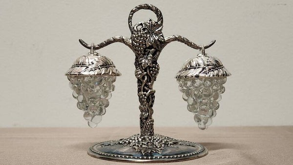 SILVER PLATED GRAPES SALT AND PEPPER SHAKERS