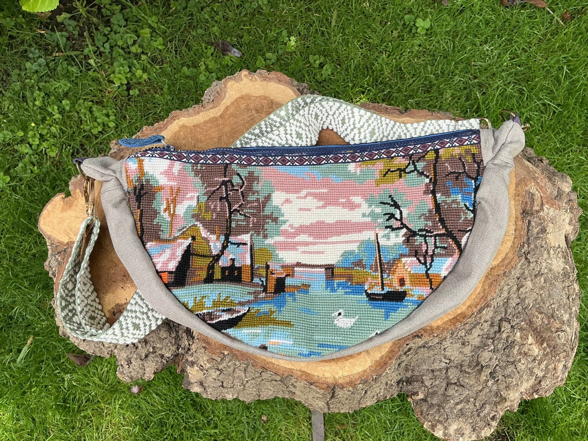A Slingbag (meertje) L