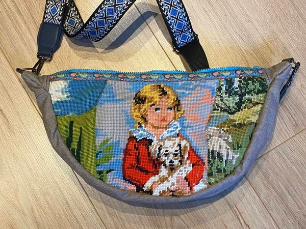 Slingbag maat L (kind met hondje)