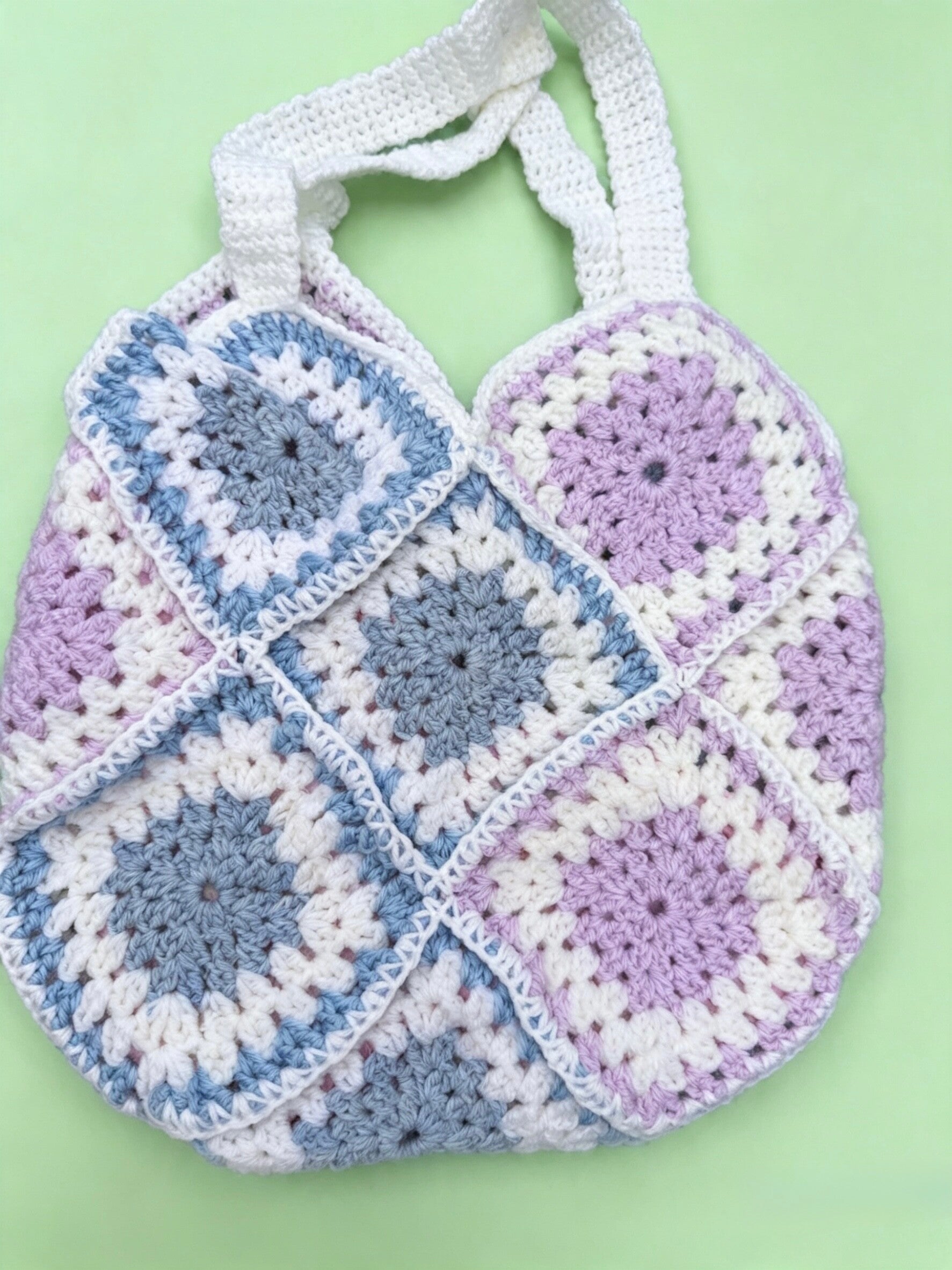 Hand Crocheted bag - lilac