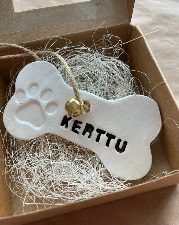 Personoitava Luun muotoinen koriste🐾