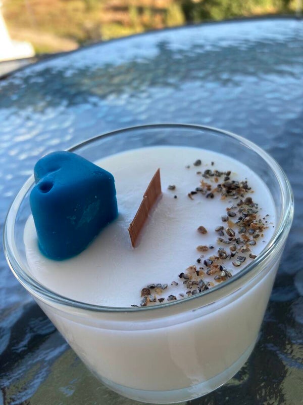 Tuoksukynttilä mustikka ja kardemumma💙