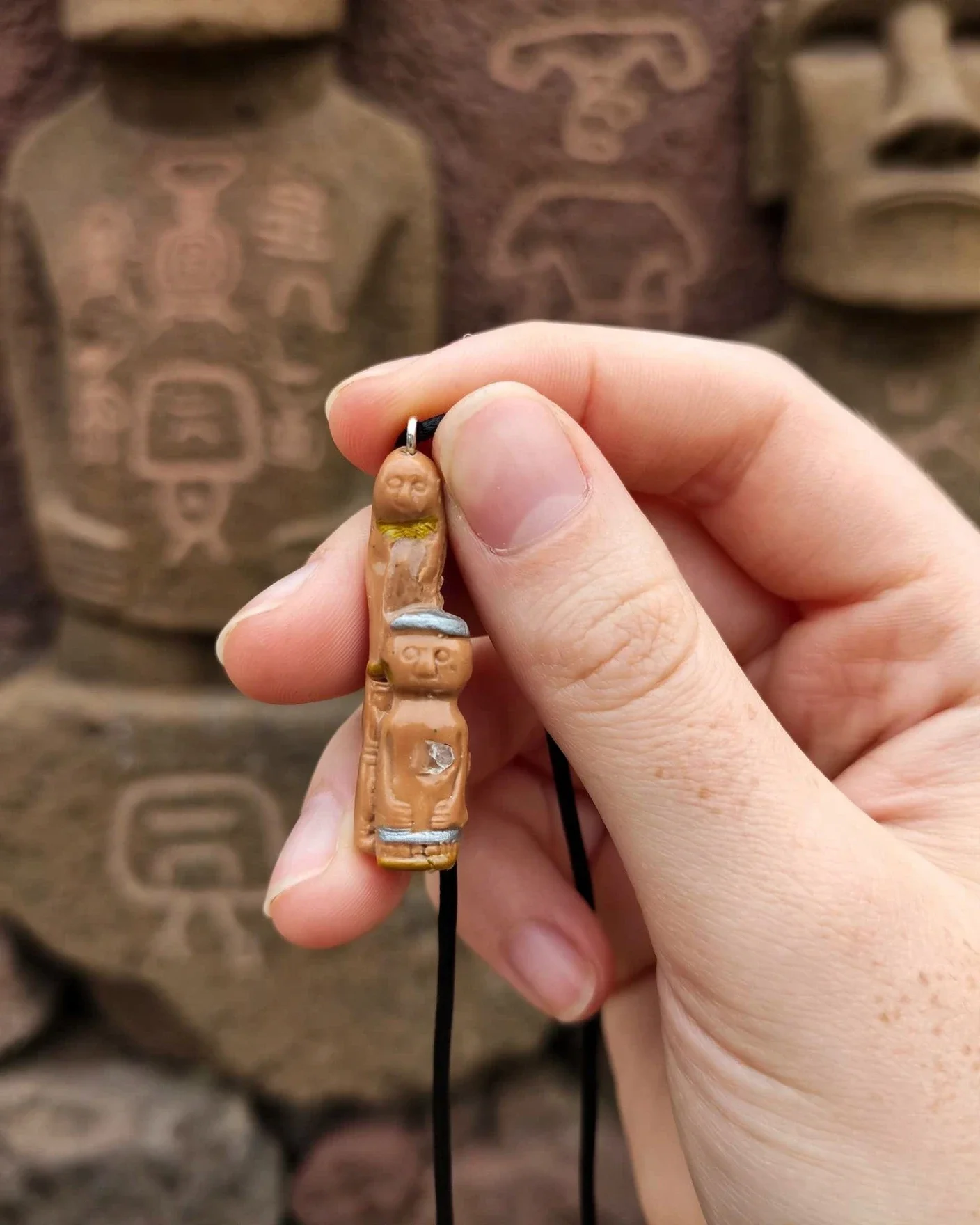 Talismán totem ancestro de luz