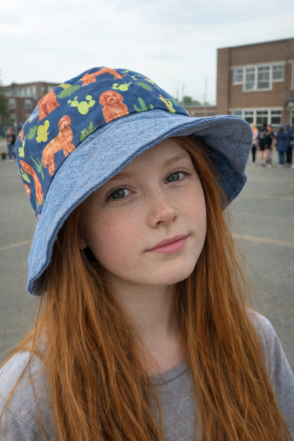 Buckethat : Labradoodle