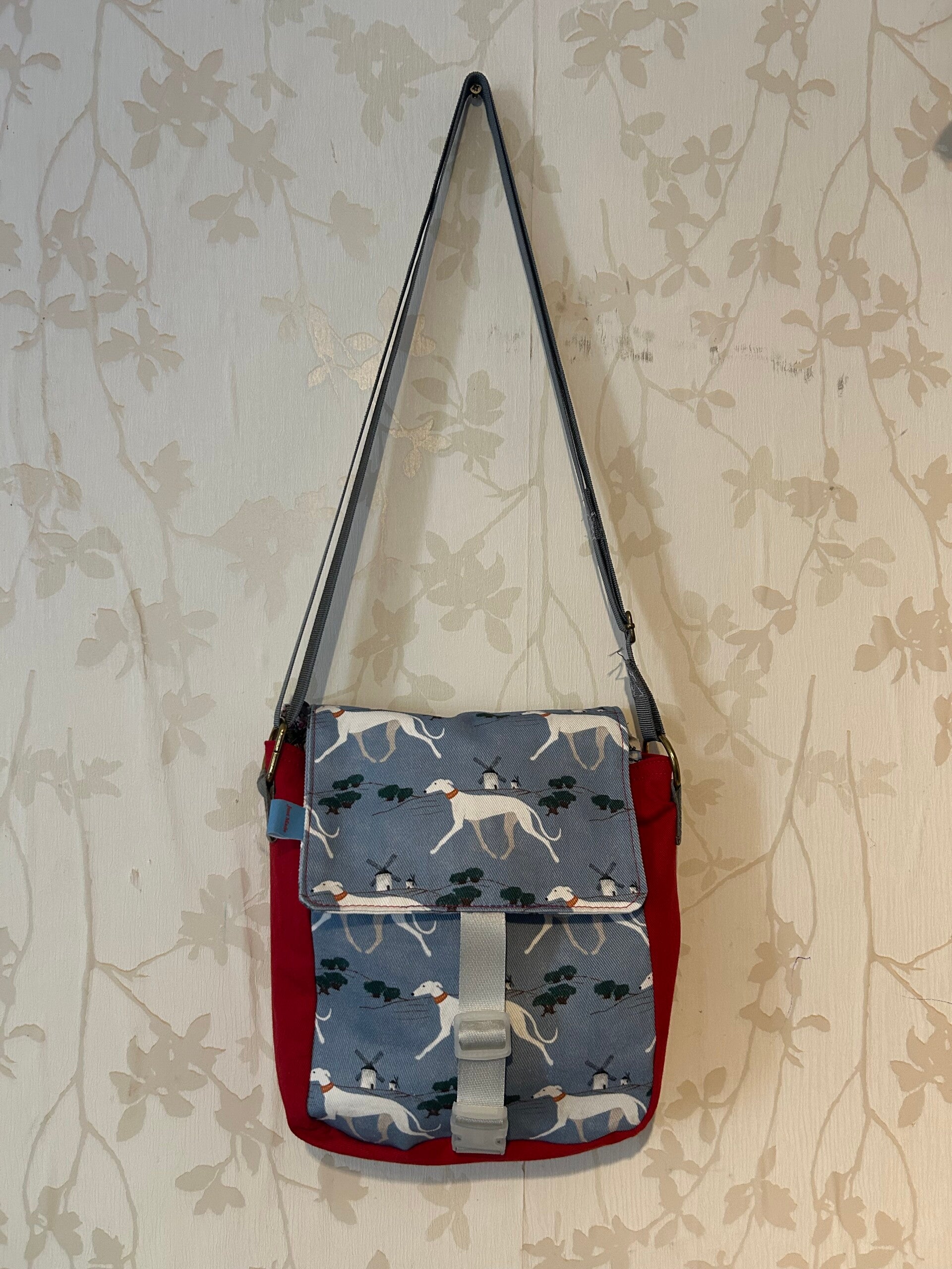 Kleine Postbode tas:  Galgo's