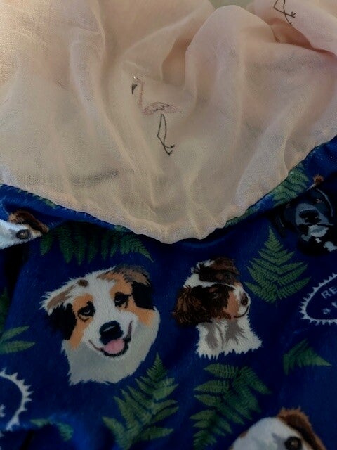 Shawl zonder eindjes :  Griekse honden