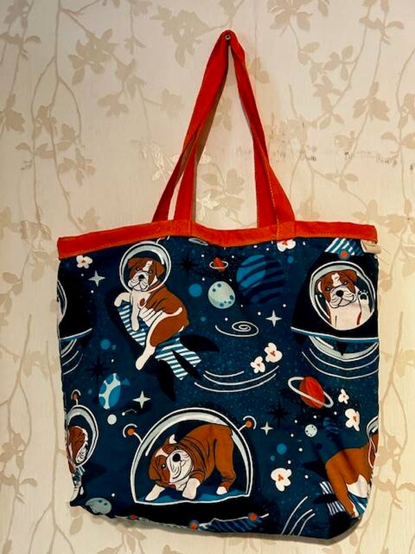 Boodschappentas : Engelse Bulldog astronaut