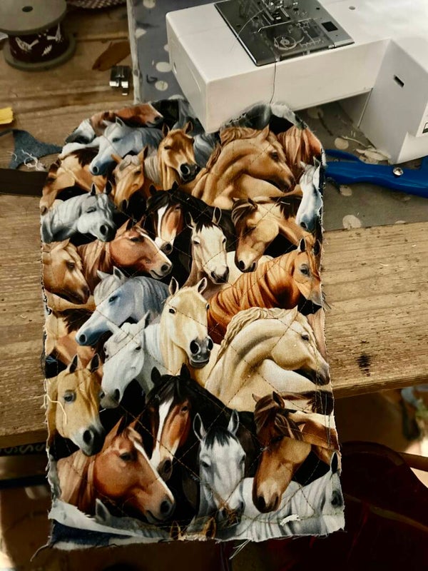 Ovenwanten : Paarden - in productie-