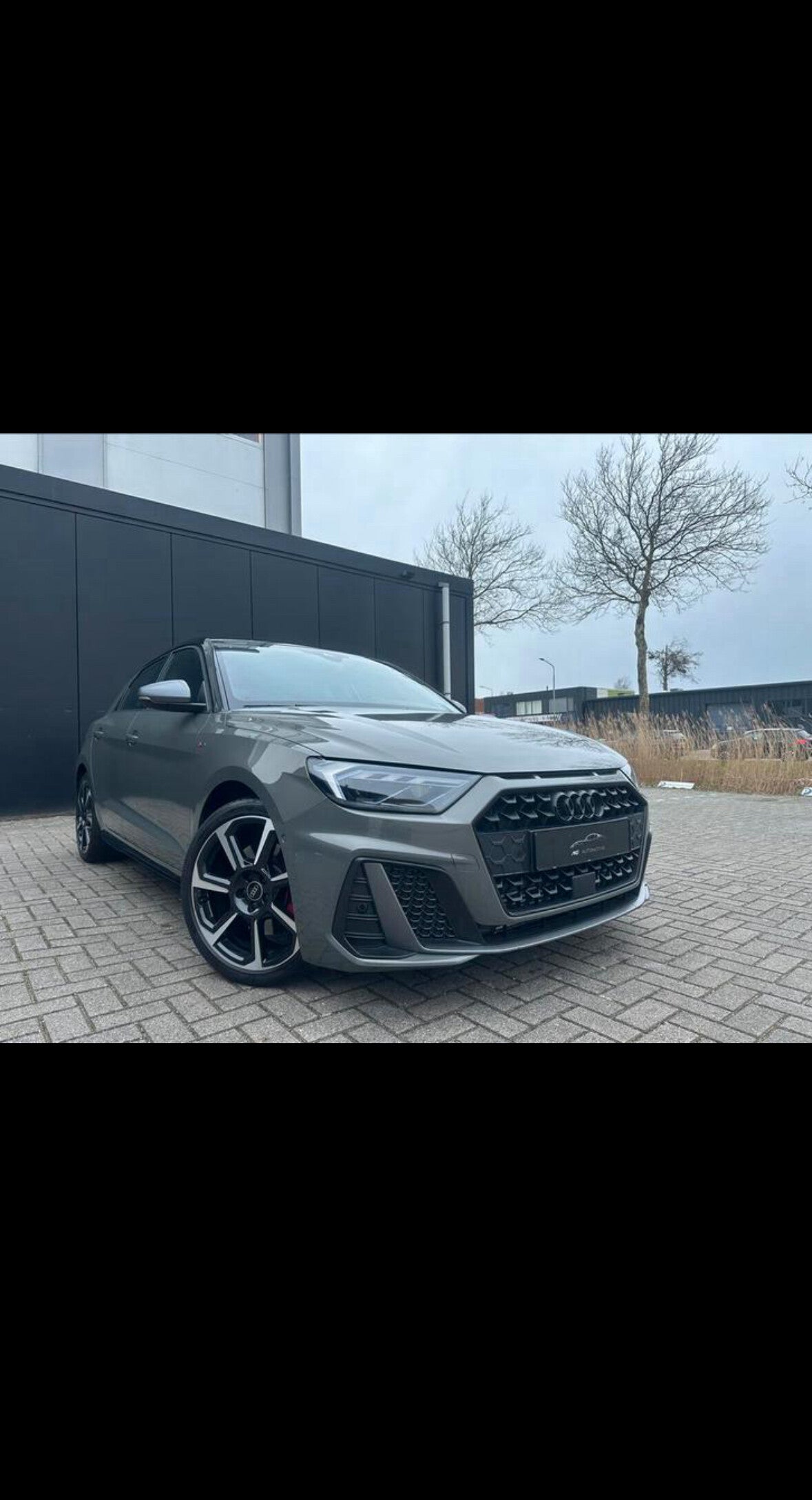Audi A1 Sportback 40 TFSI 200pk S-tronic S Line Pro Line S | Sonos Sound System | Camera | Navi | Adaptieve Cruise Control | Drive Select | Stoelverwarming | Sfeerverrlichting | CarPlay | 3x S-Line | Blindspot | Keyless