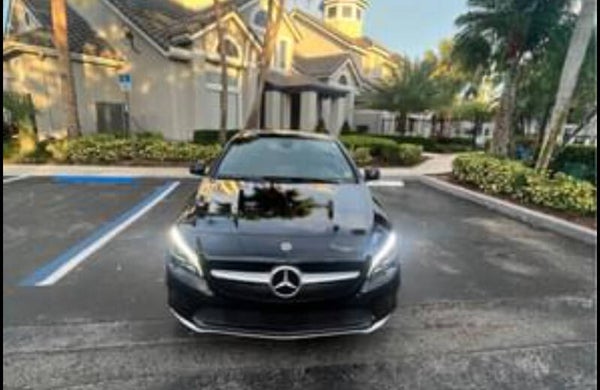 Mercedes Benz CLA250