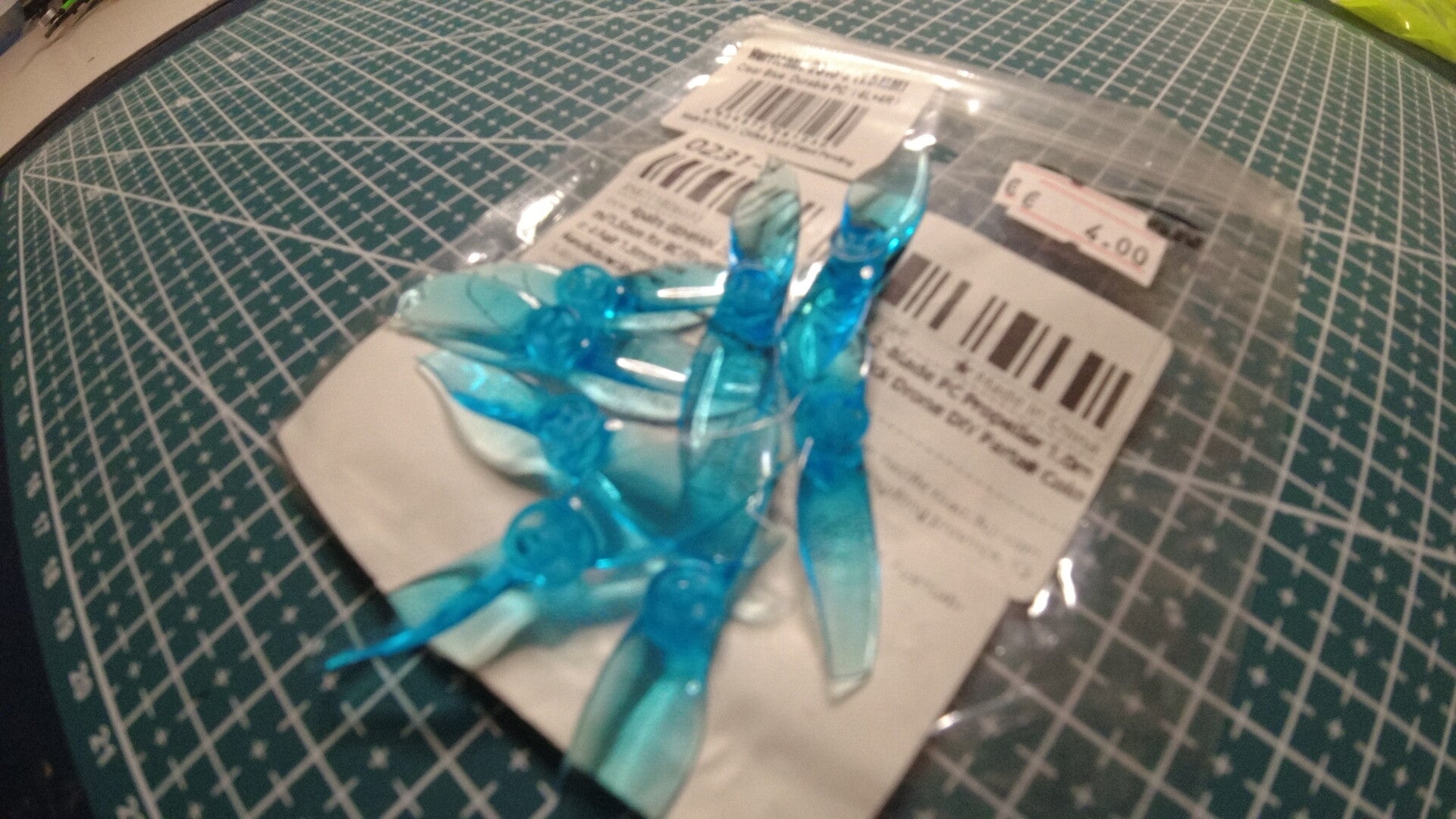 GemFan 2015-2 1.5mm Clear Blue (4Paare)