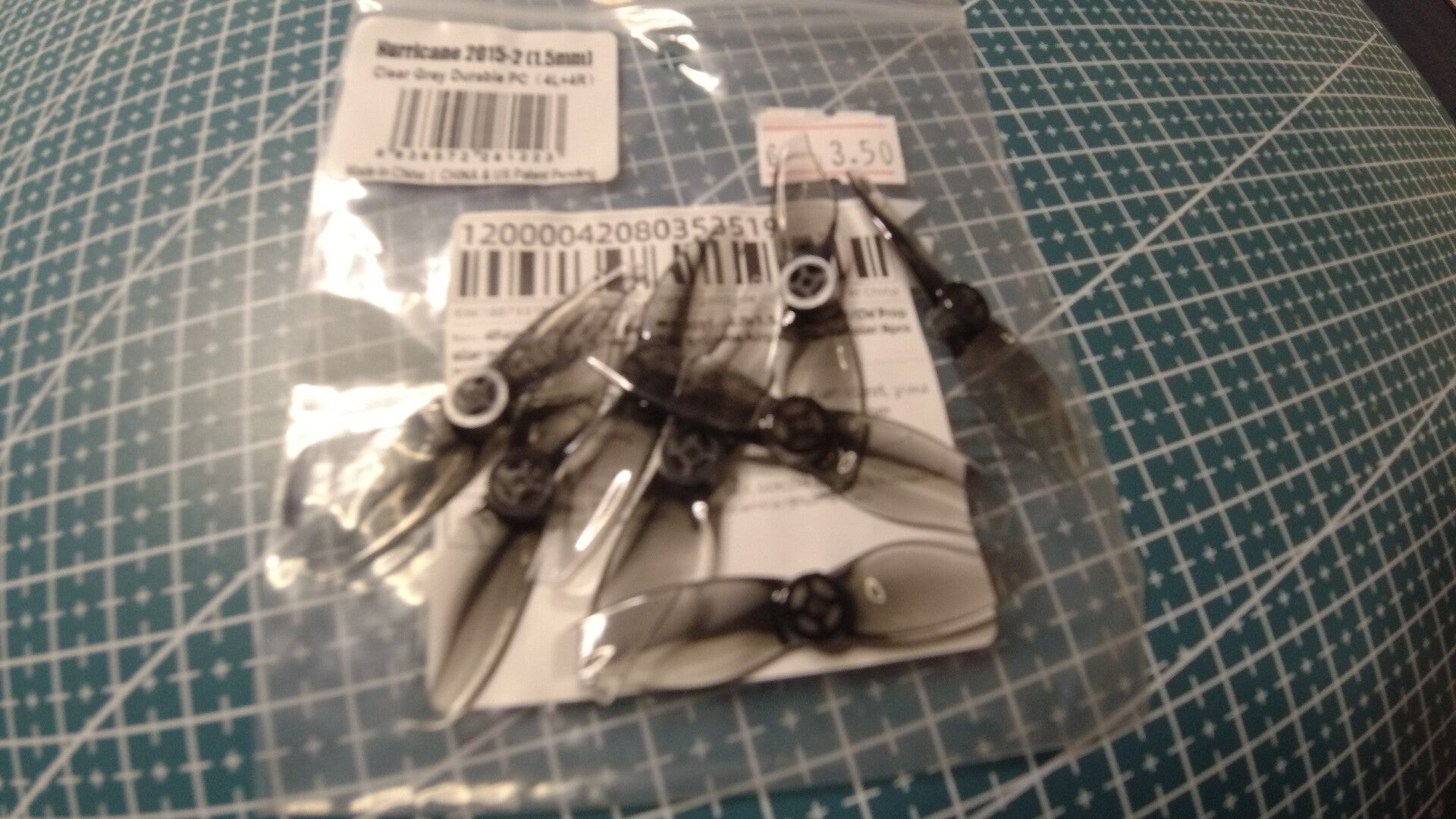 GemFan 2015-2 1.5mm Clear Gray (4Paare)