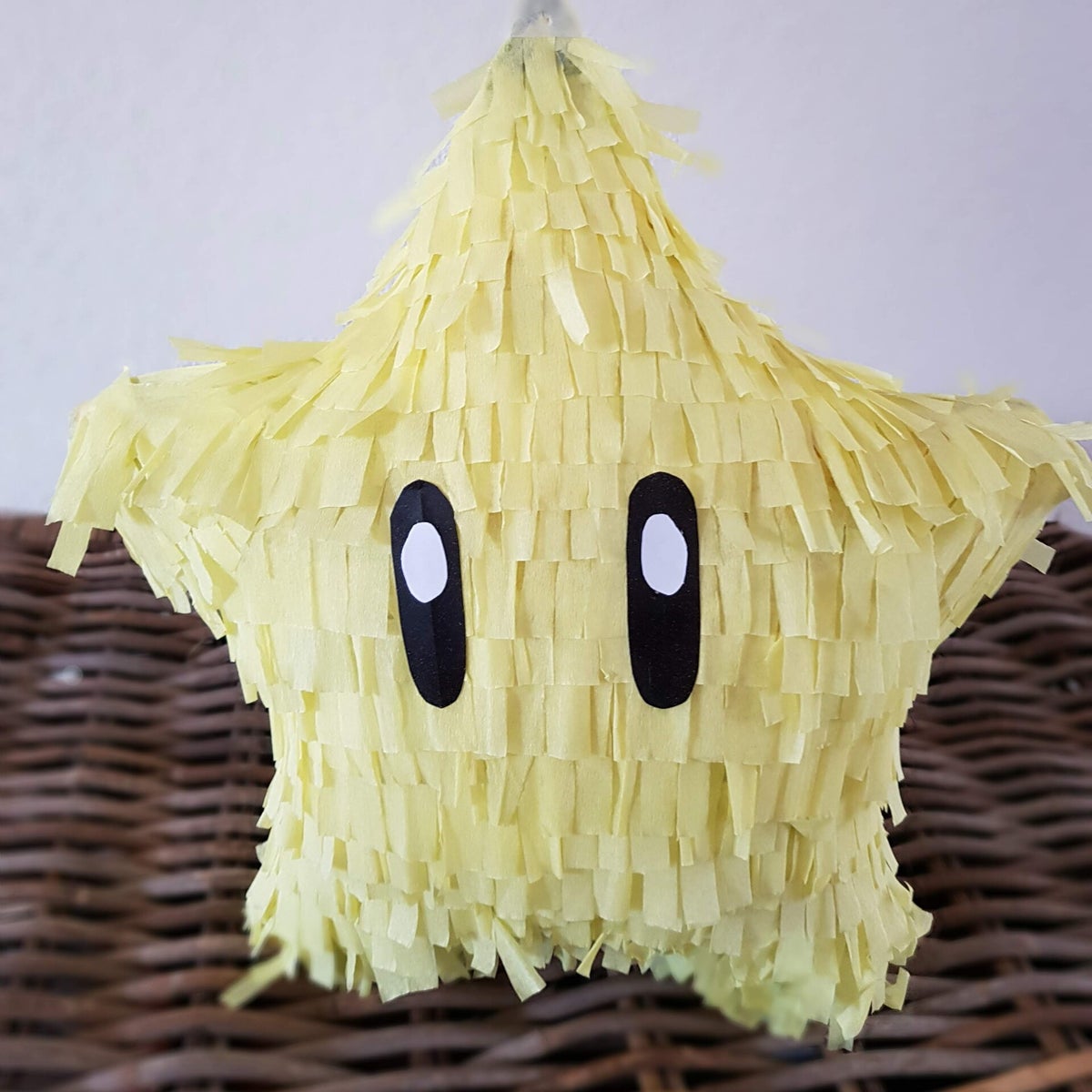 DIY Piñata / DIY / blog | by suus en daan