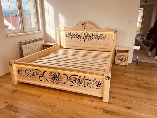 Lit artisanale en bois