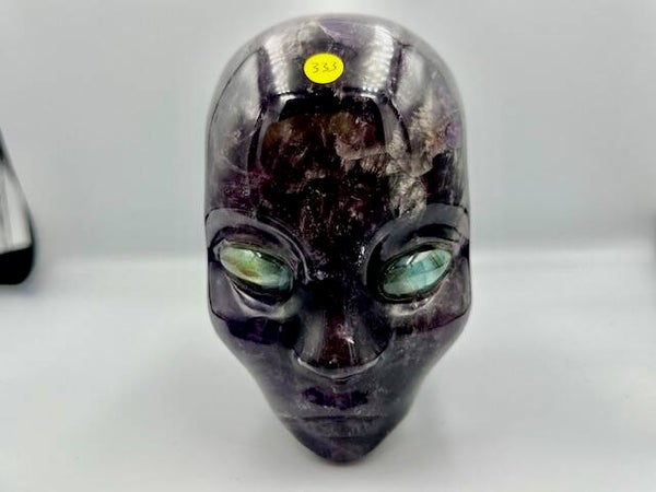 Amethist Fairy Elfen Skull met Labradoriet ogen L1: 10x7x10 cm - 1056 gram