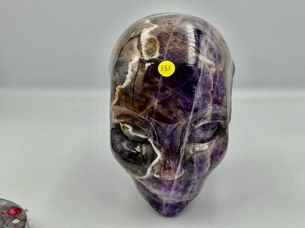 Chevron Amethist Fairy Elfen Skull L1: 10x7x10 cm - 997 gram