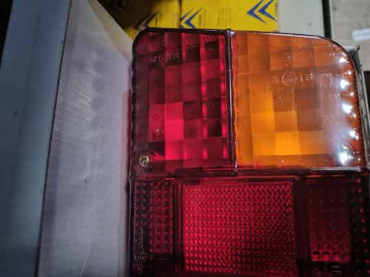 Rückleuchte komplett rechts 2cv6