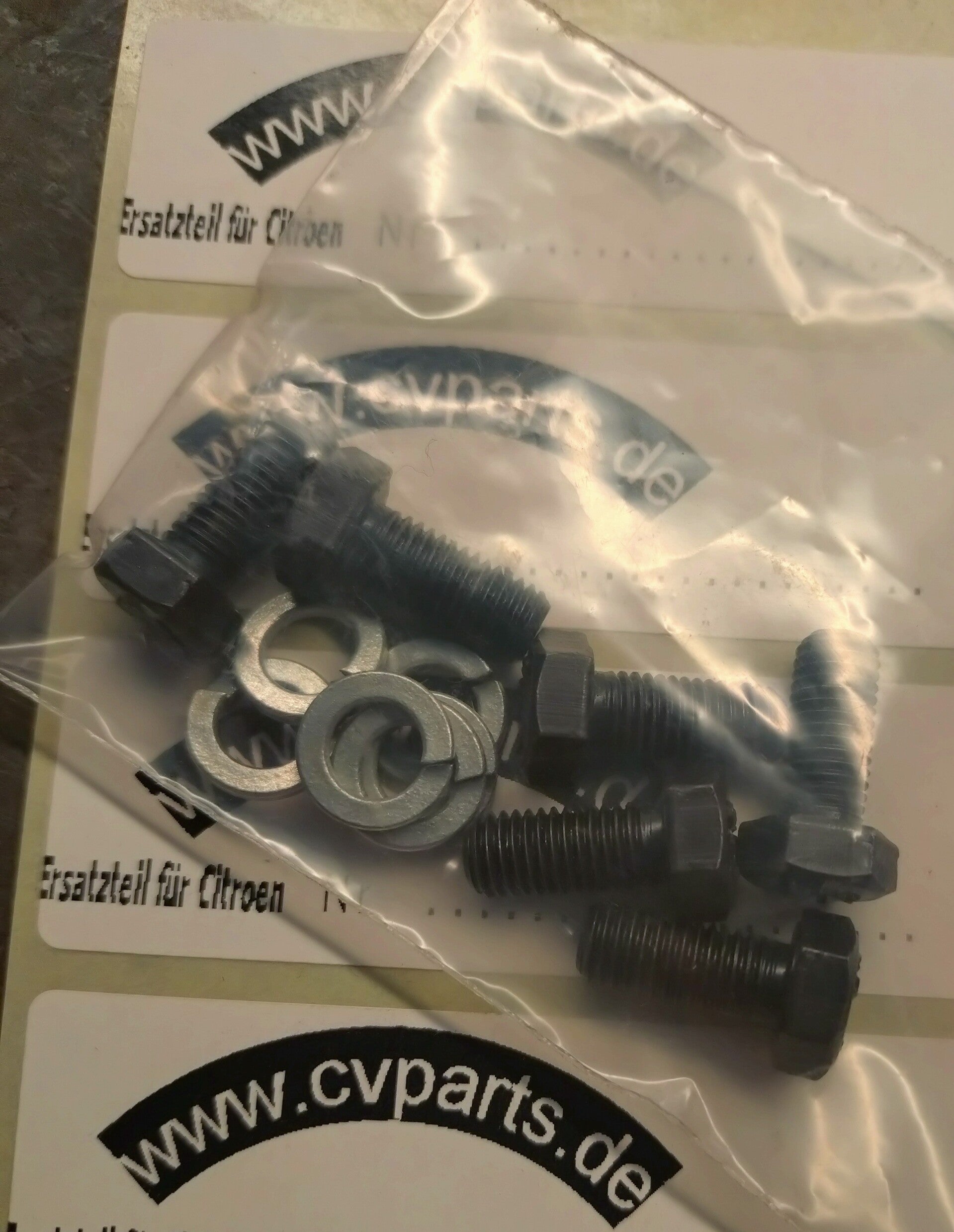 Schrauben 7x16 mm  mit Federring 6stück