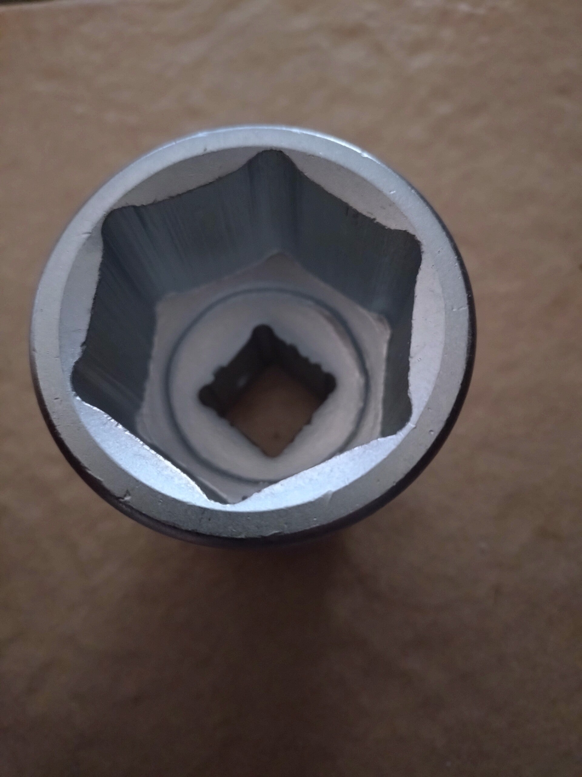 Nuss 44mm für die Hinterachsmutter