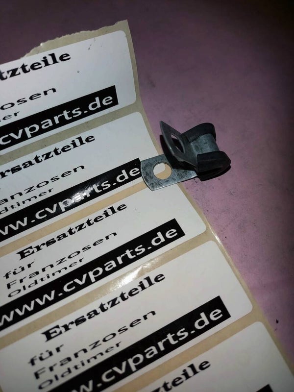 Befestigung für die Bremsleitung