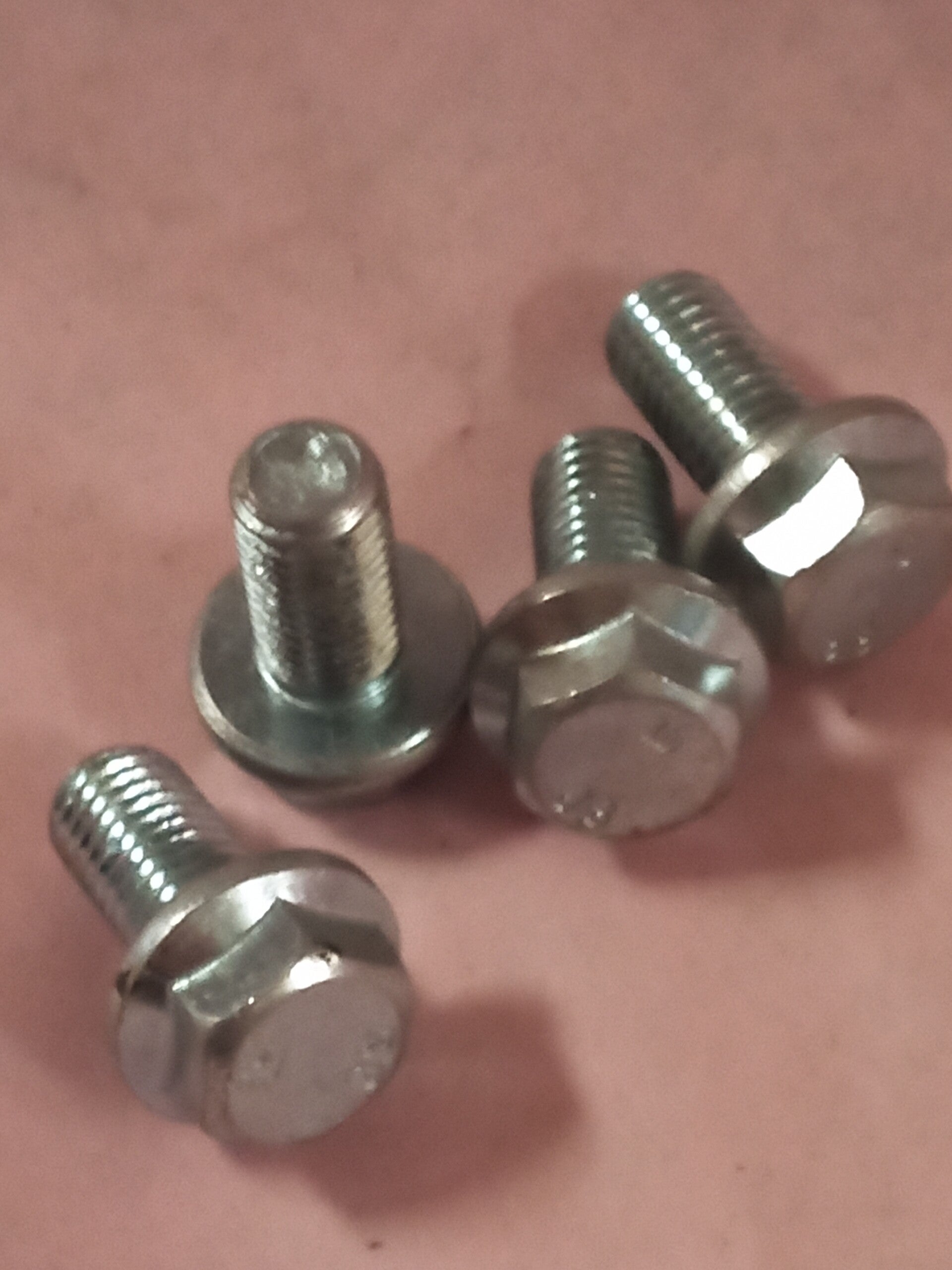 Schrauben 7 x 15 verzinkt ZB4015.20