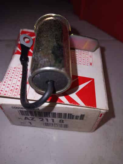 Kondensator AZ211 8