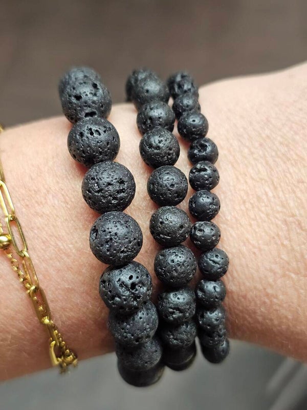 Lavasteen kogelarmband