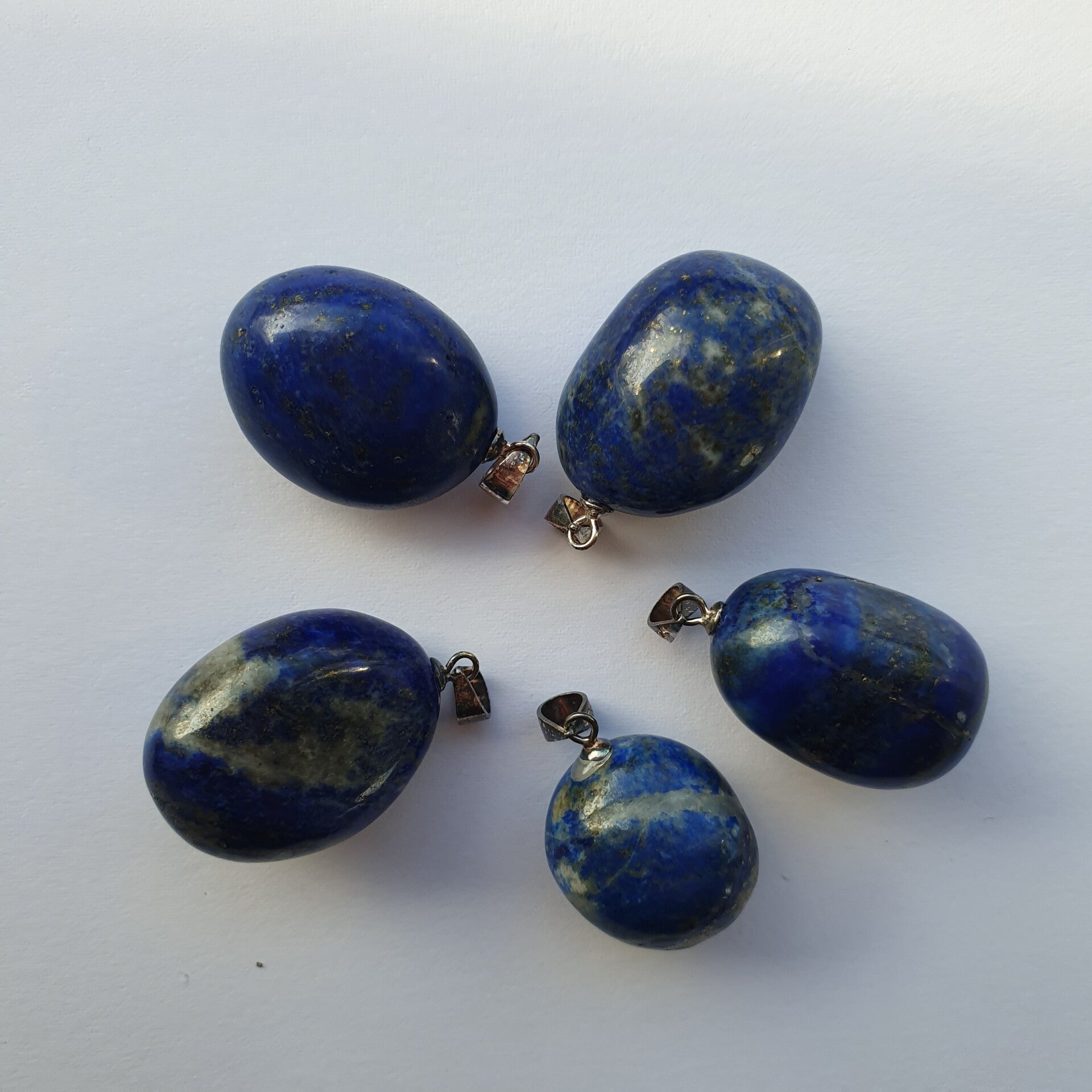 Lapis Lazulli hanger met 925 zilveren oogje