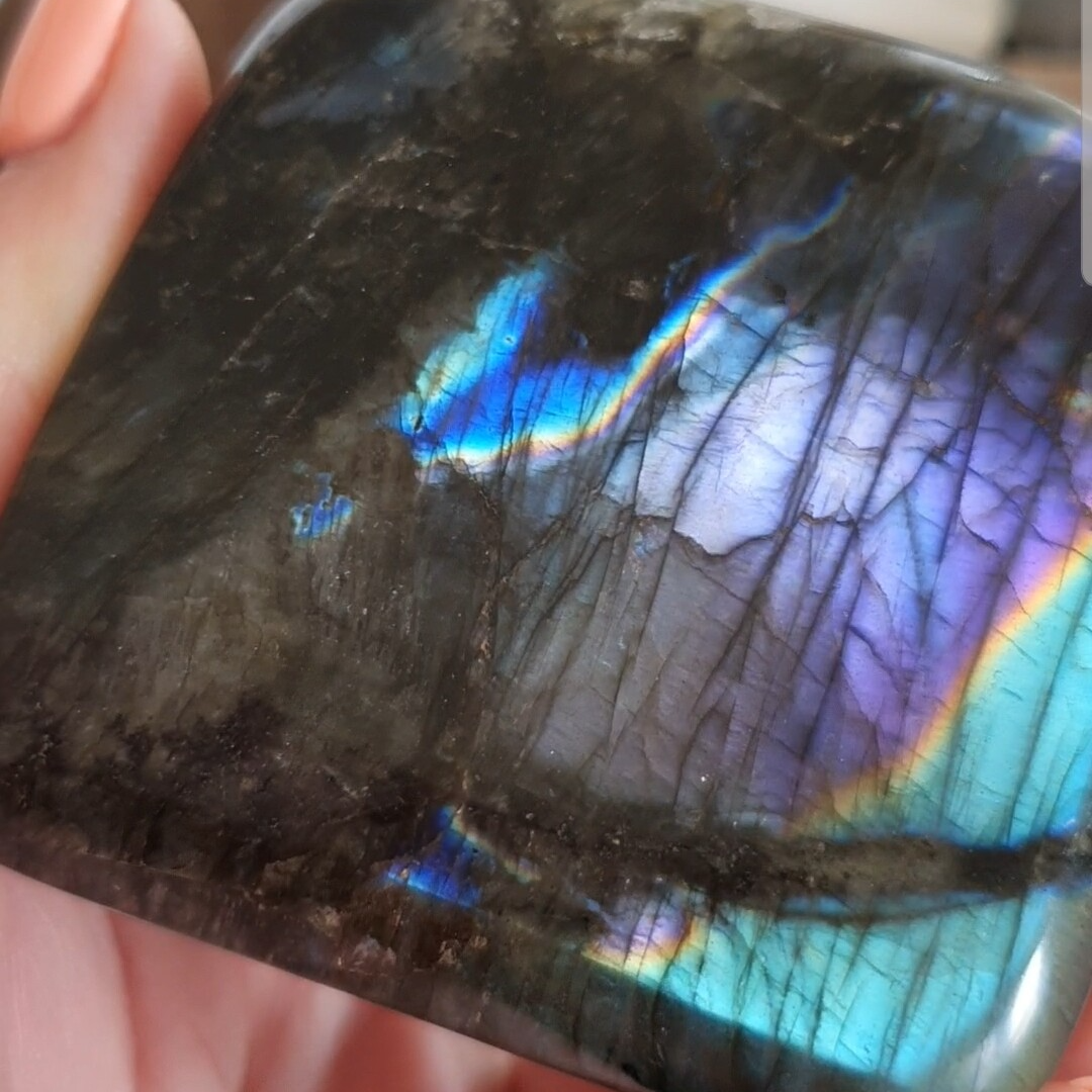 labradoriet sculptuur nr2