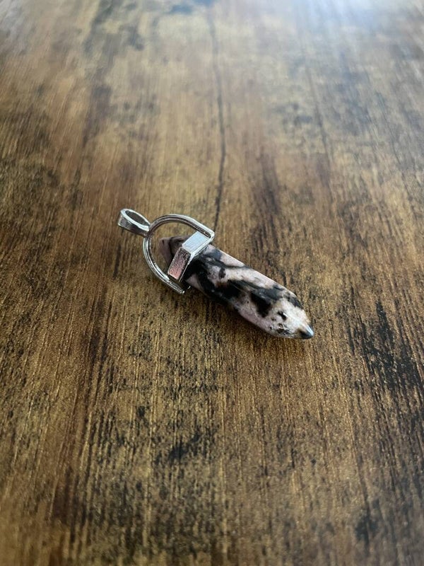 Dubbelpunter hanger Jaspis