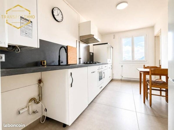 Appartement 3 pièces 74 m² FONTAINE