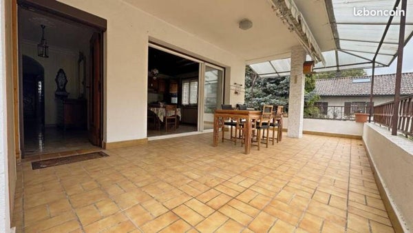 Maison 8 pièces 180 m² GIÈRES