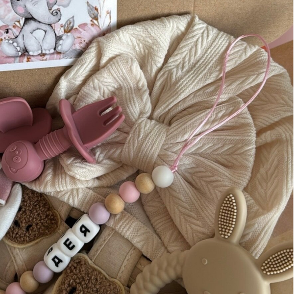 Шапка за момиче